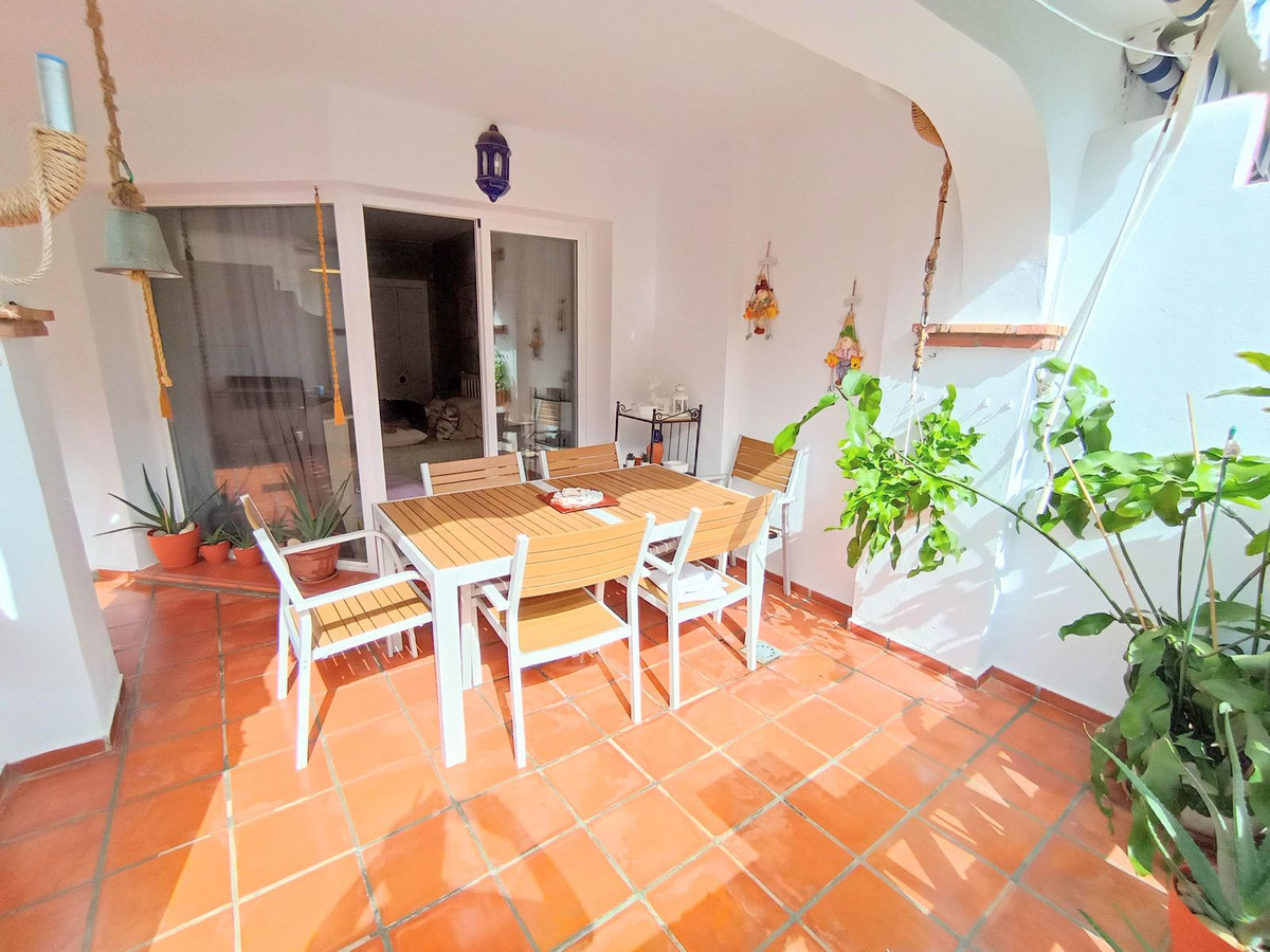 Middle Floor Apartment for sale in Mijas Golf R4093498