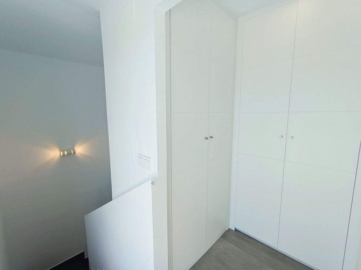 2 bedroom Apartment For Sale in Atalaya, Málaga - thumb 17