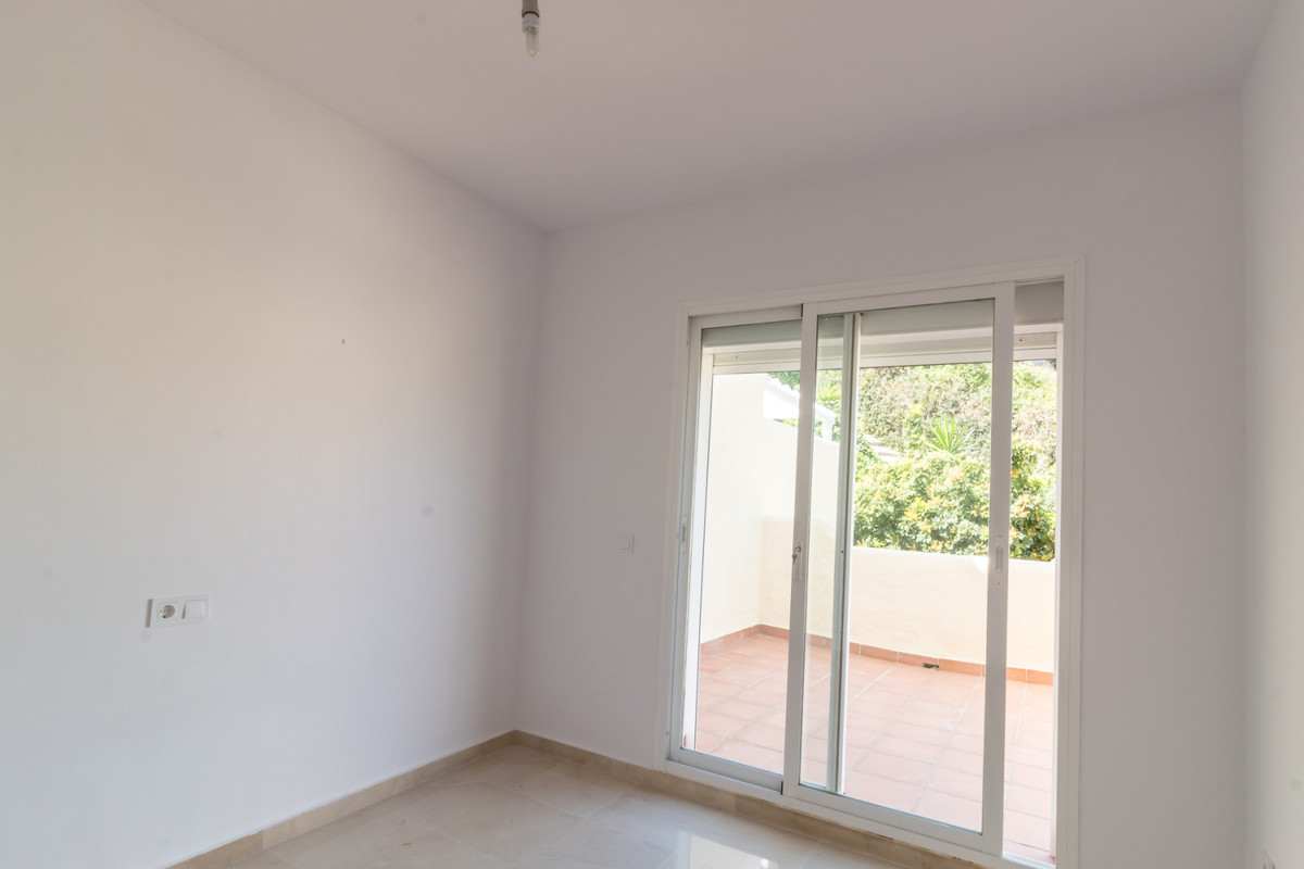 R4694017: Apartment  in Casares Playa