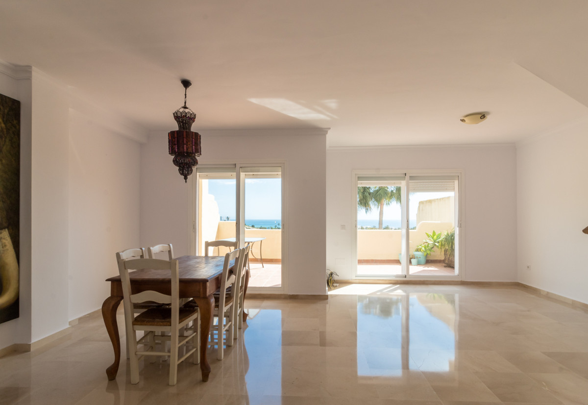 R4694017: Apartment  in Casares Playa