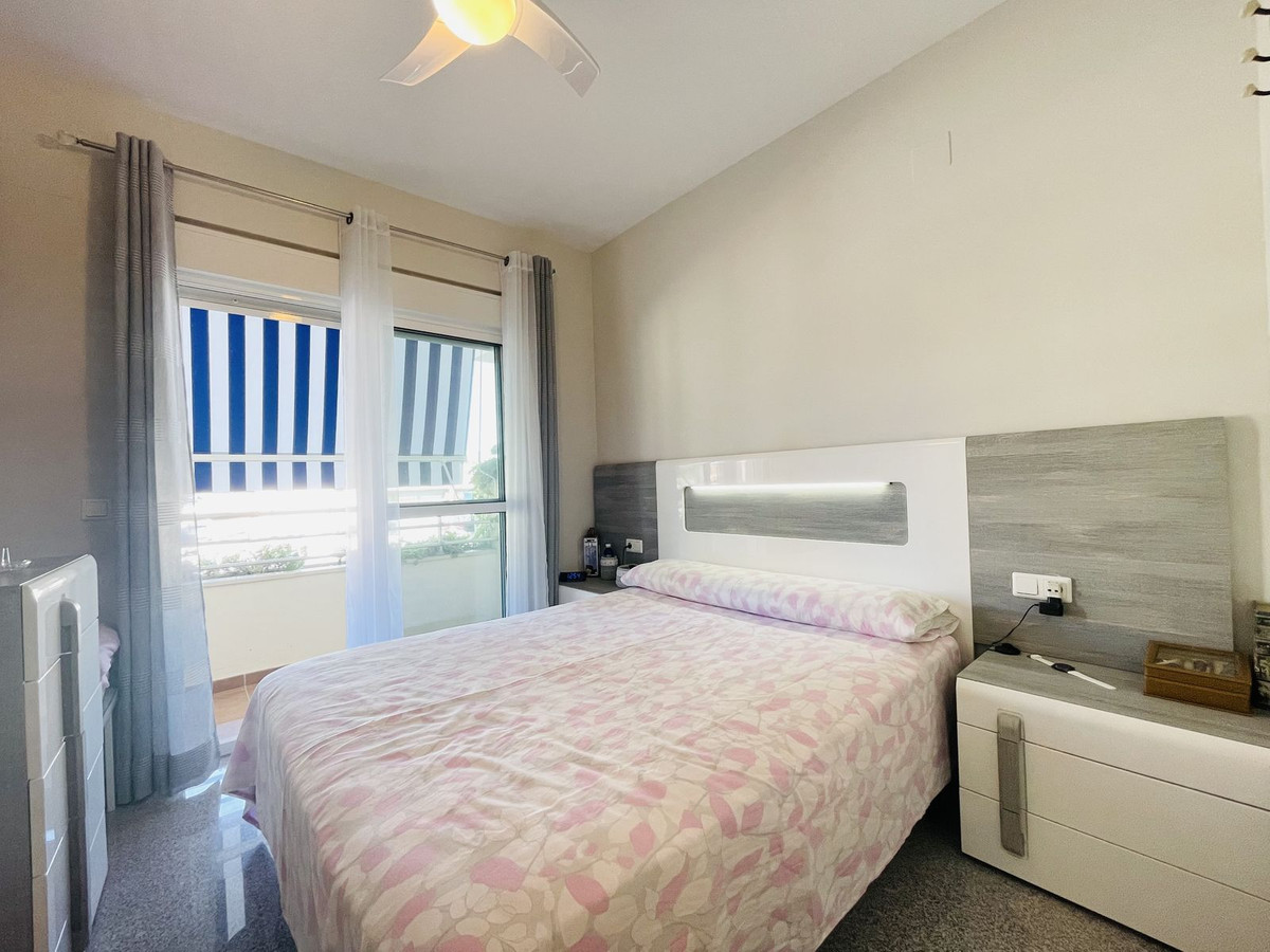 Appartement Mi-étage à San Luis de Sabinillas, Costa del Sol
