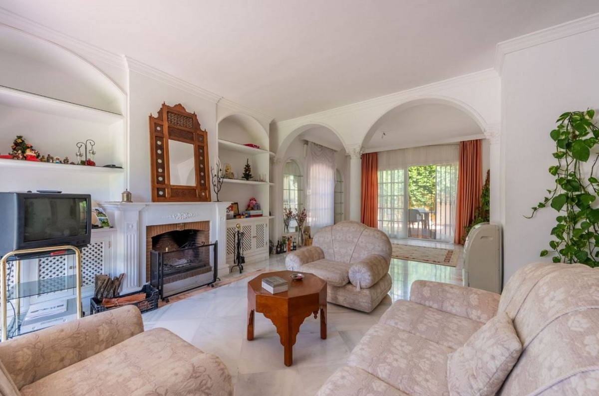 8 Bedroom Detached Villa For Sale Marbella