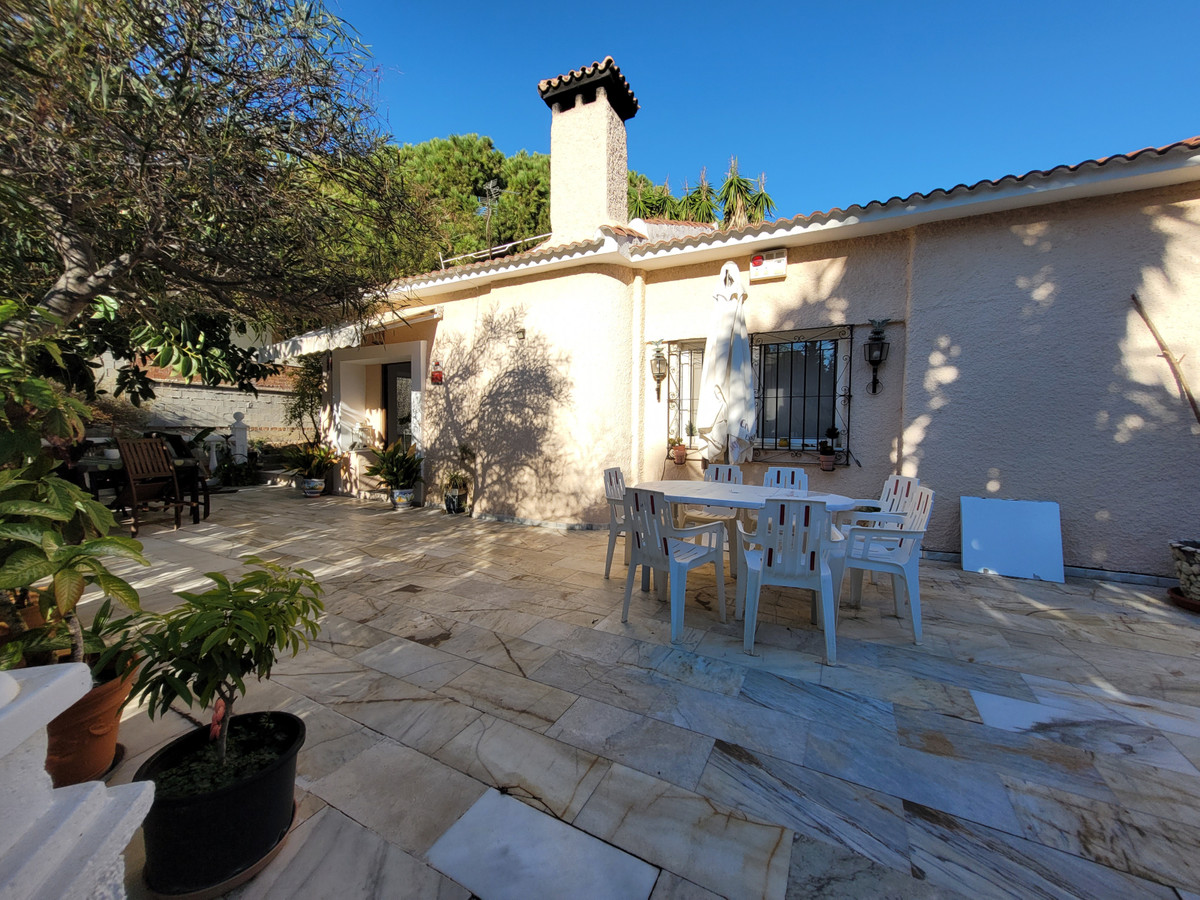 						Villa  Detached
													for sale 
																			 in Arroyo de la Miel
					