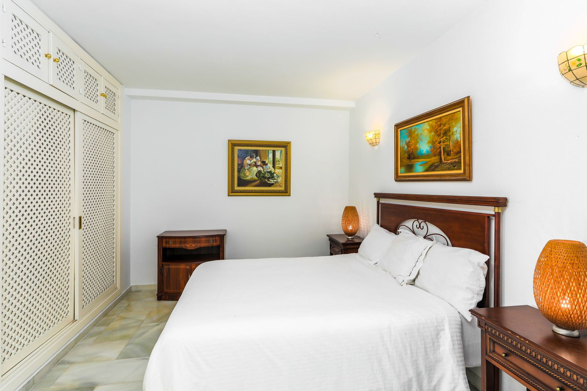 3 bedroom Apartment For Sale in Benalmadena Costa, Málaga - thumb 18