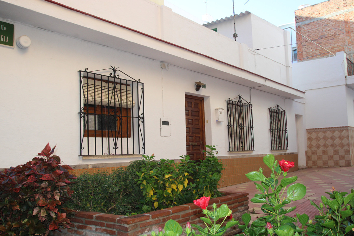 Semi-Detached House for sale in Fuengirola, Costa del Sol