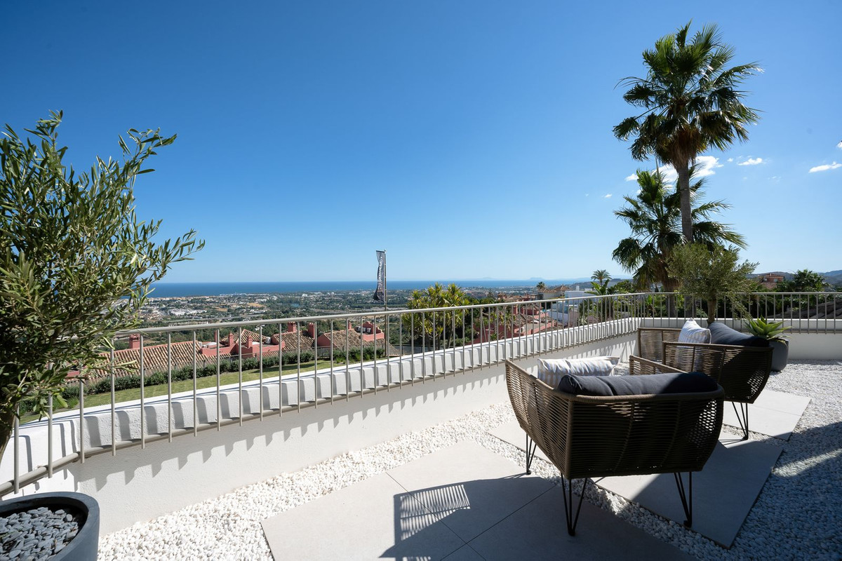 7 bedroom Villa For Sale in Monte Halcones, Málaga - thumb 41