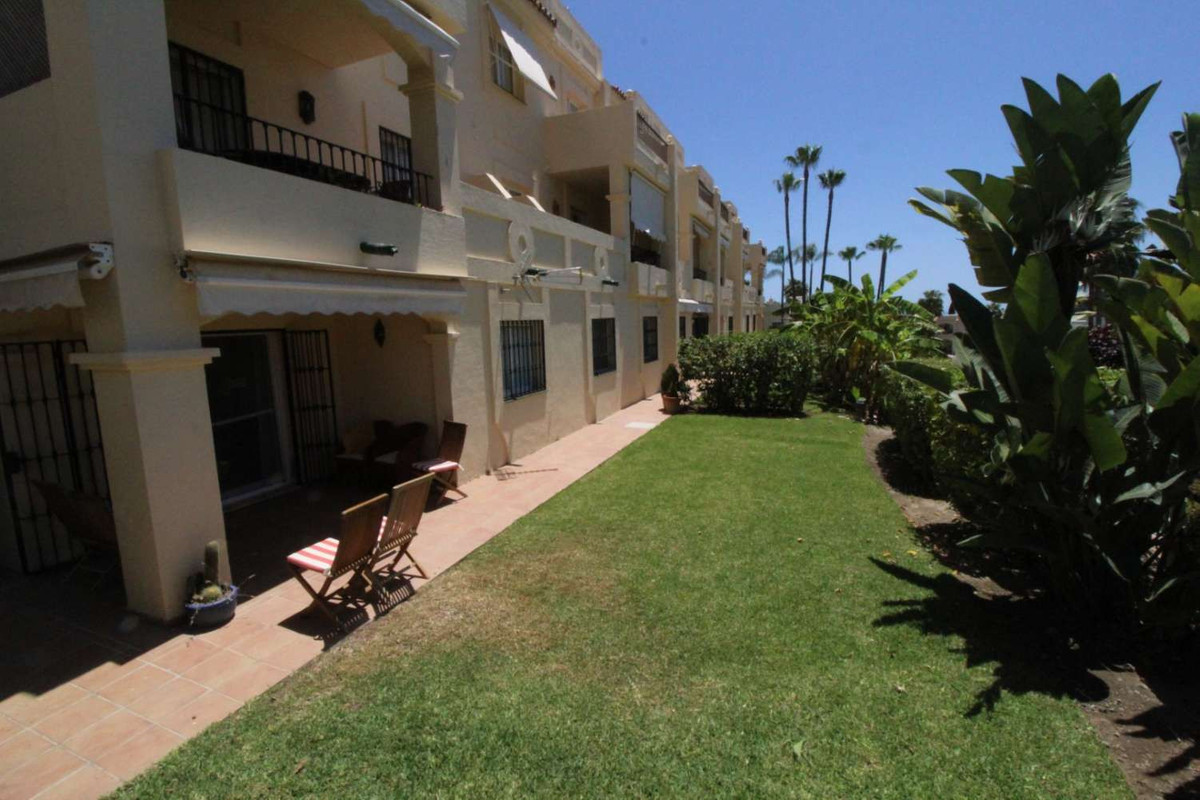 						Apartamento  Planta Baja
													en venta 
																			 en La Quinta
					
