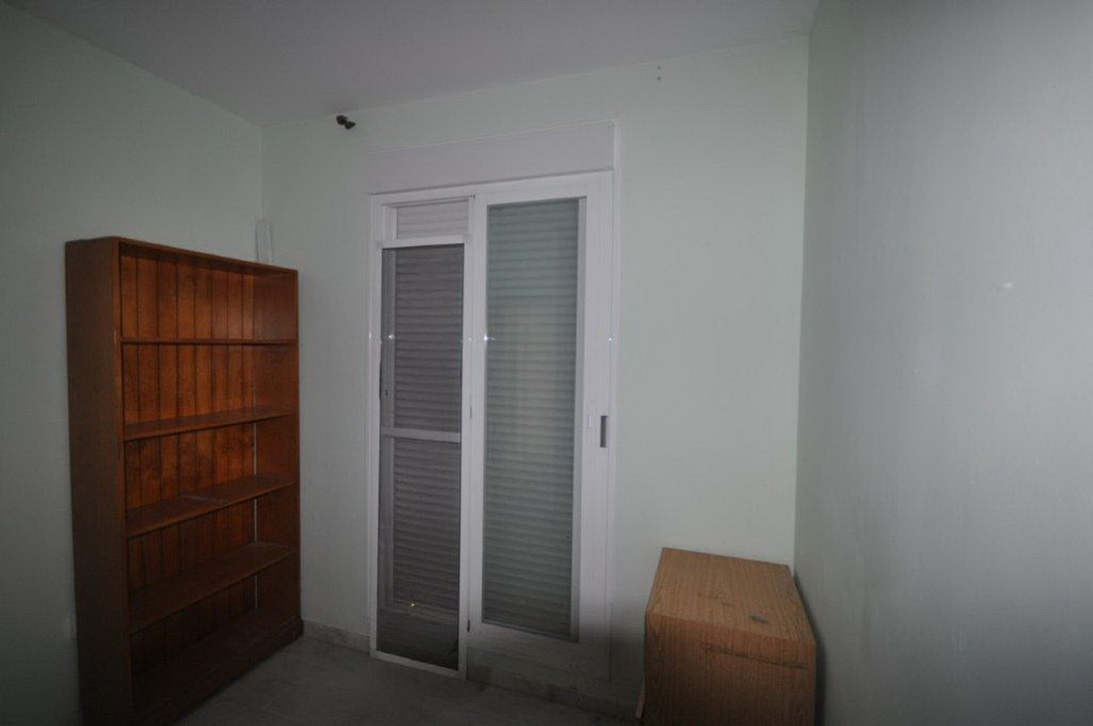 Apartment Middle Floor in Torreblanca, Costa del Sol
