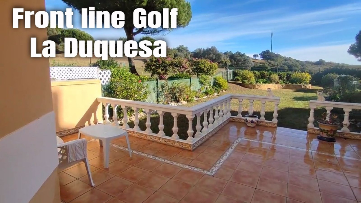 3 Bedroom Semi-Detached House For Sale La Duquesa, Costa del Sol - HP4600435