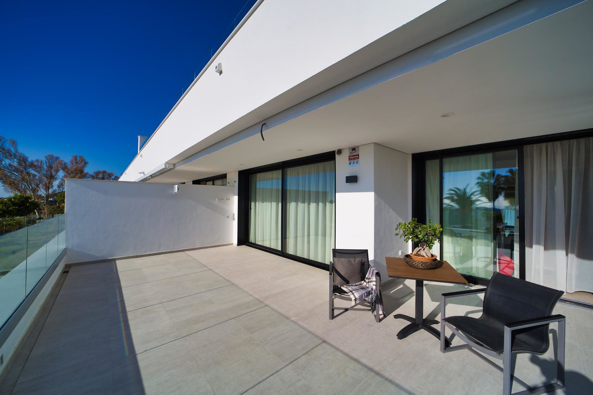 Mittelgeschoss-Wohnung zu verkaufen in Nueva Andalucía R4330138