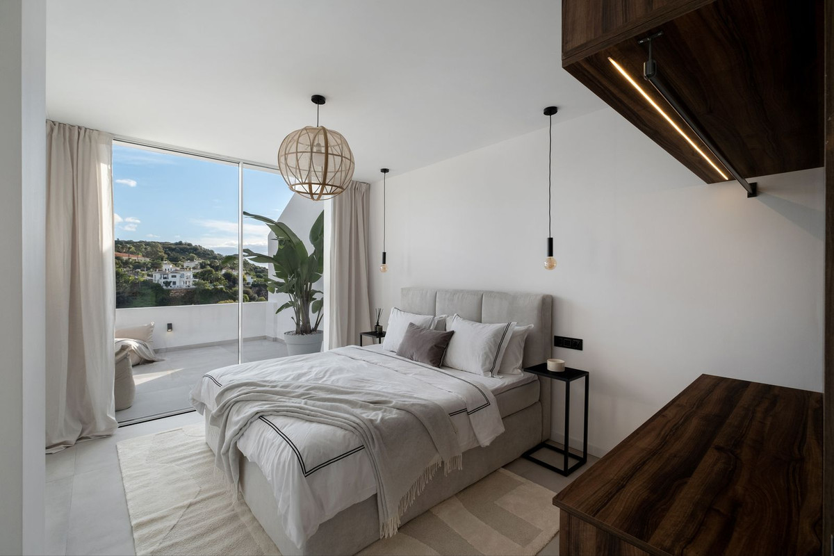 Apartment Ground Floor in La Quinta, Costa del Sol
