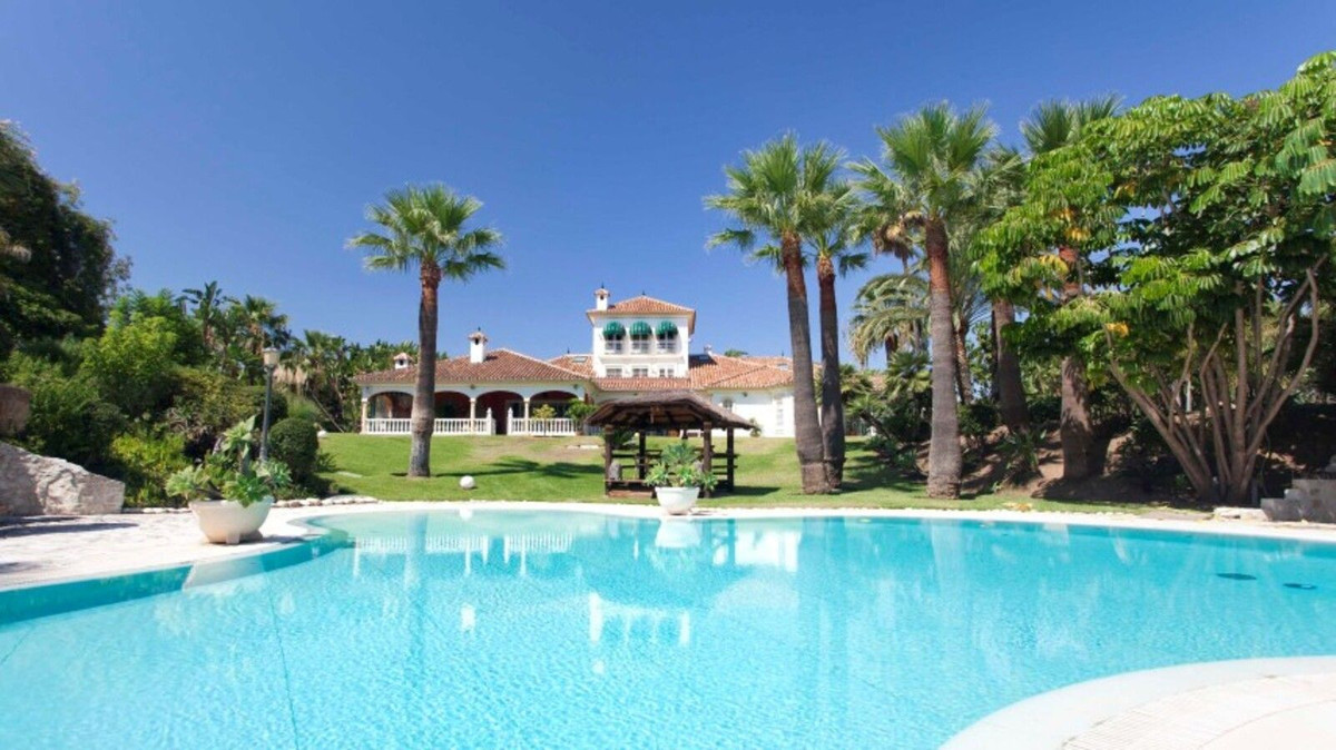 Detached Villa for sale in Cerros del Aguila R4368451