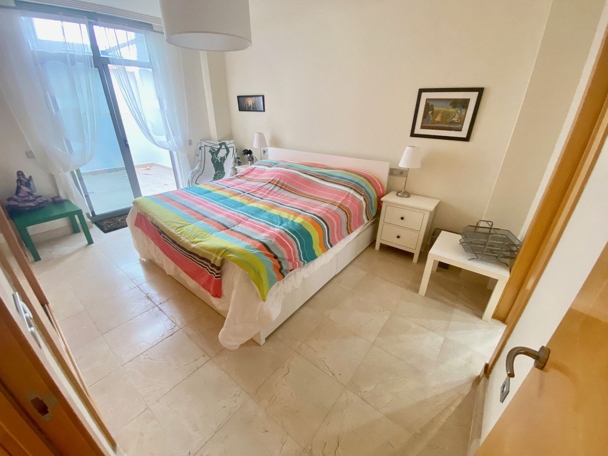 2 bed Property For Sale in Benahavis, Costa del Sol - thumb 7
