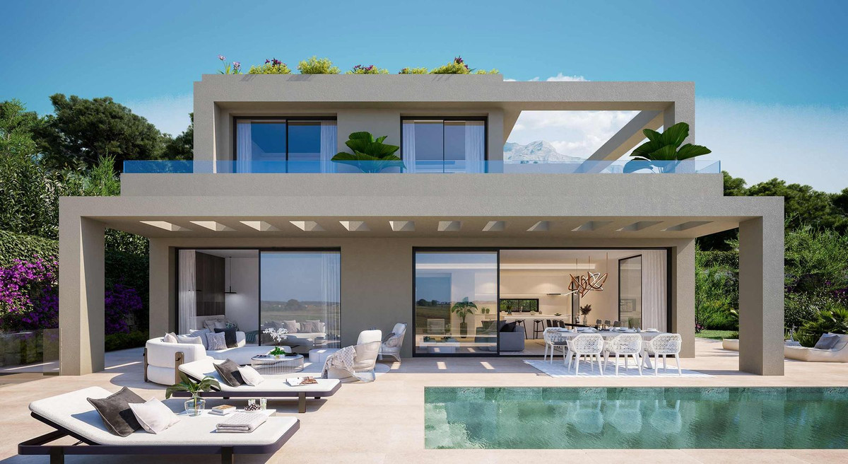 Villa in Marbella, Costa del Sol, Málaga on Costa del Sol For Sale