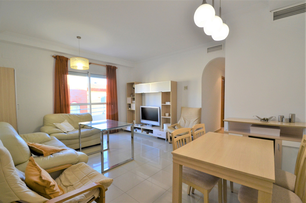 Nice second floor apartment,  very close to the beach in the center of the city of Sabinillas, only 15 minutes from Estepona and 10 minutes from th...