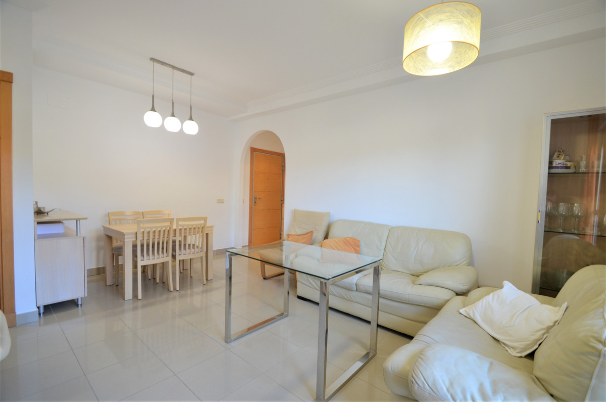 Nice second floor apartment,  very close to the beach in the center of the city of Sabinillas, only 15 minutes from Estepona and 10 minutes from th...