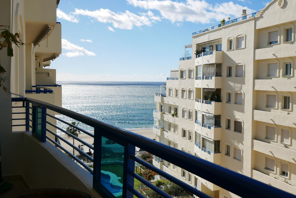 1 Bedroom Middle Floor Apartment For Sale Marbella, Costa del Sol - HP4603465
