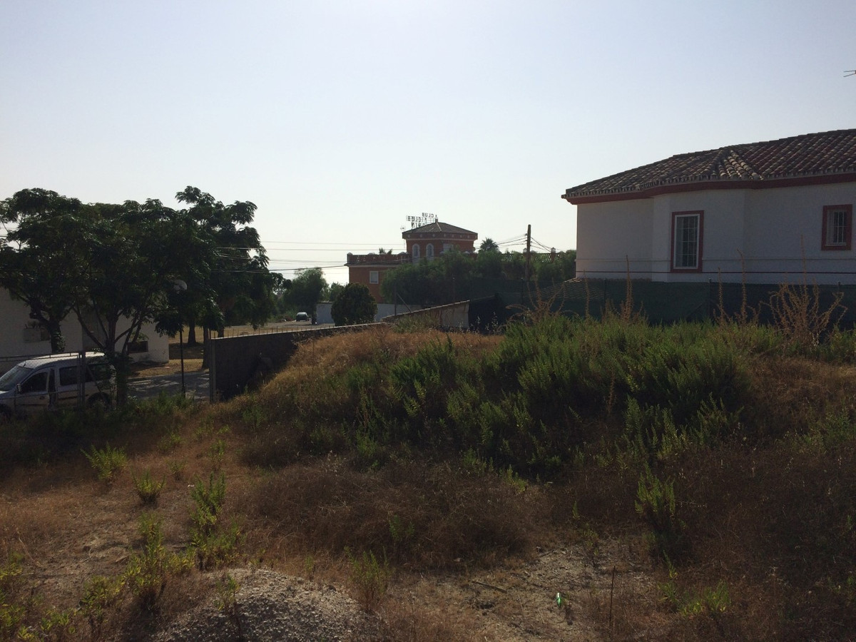 Residential Plot in Estepona