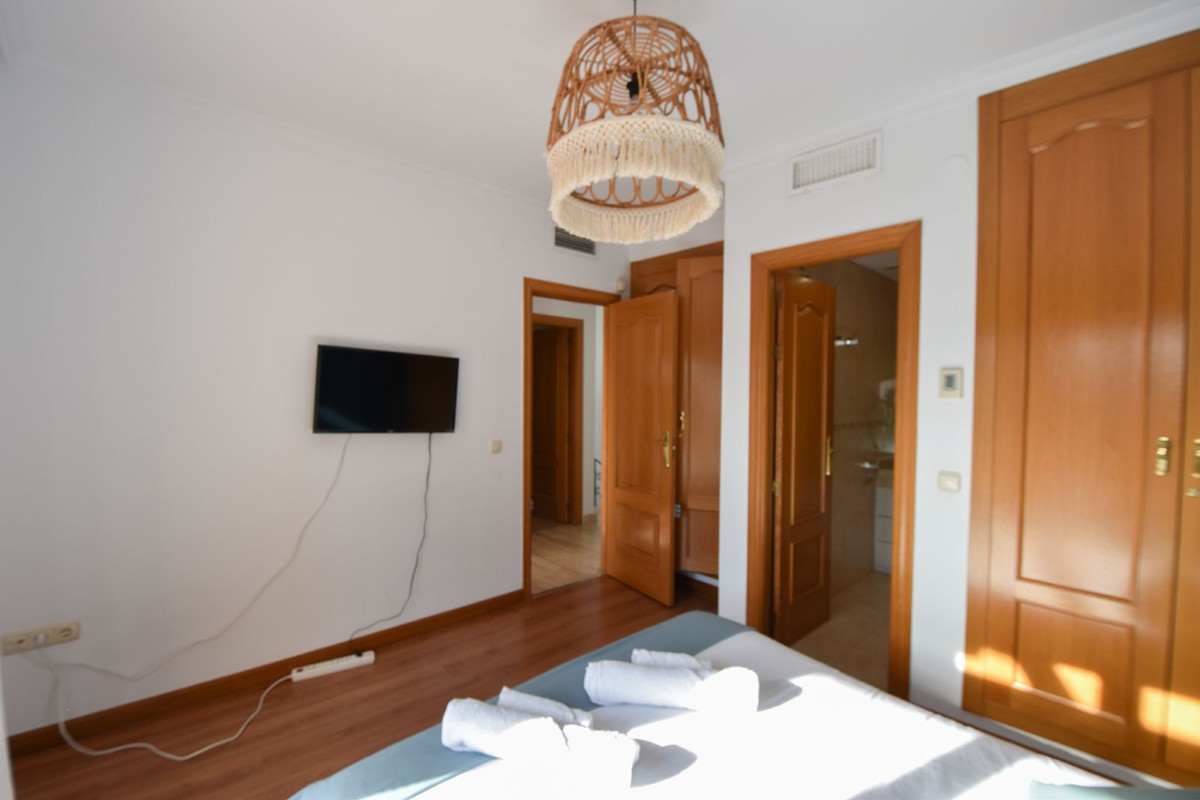 5 Bedroom Semi Detached Villa For Sale Marbella