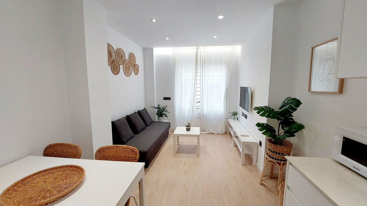 1 Dormitorios Apartamento Planta Media  En Venta Fuengirola, Costa del Sol - HP4143100