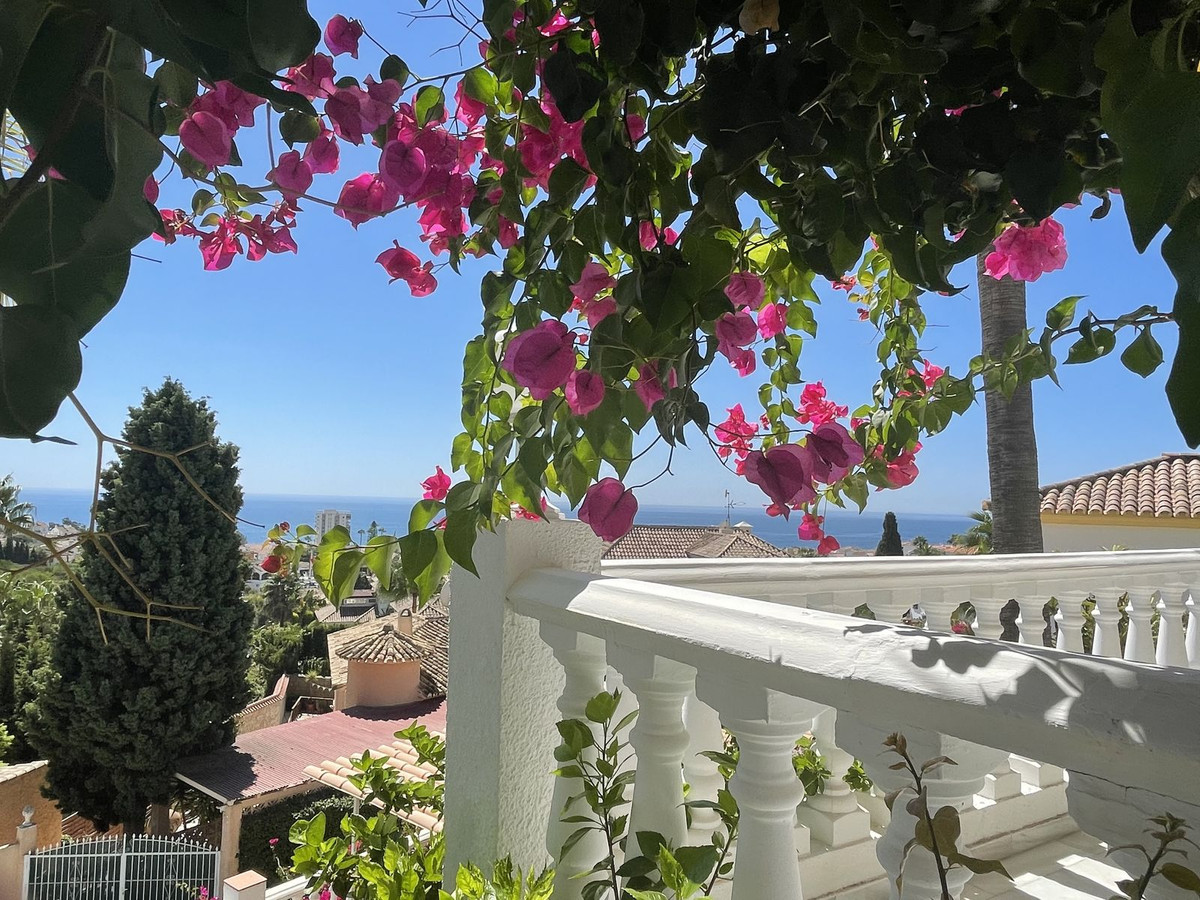 Villa Detached in Riviera del Sol, Costa del Sol
