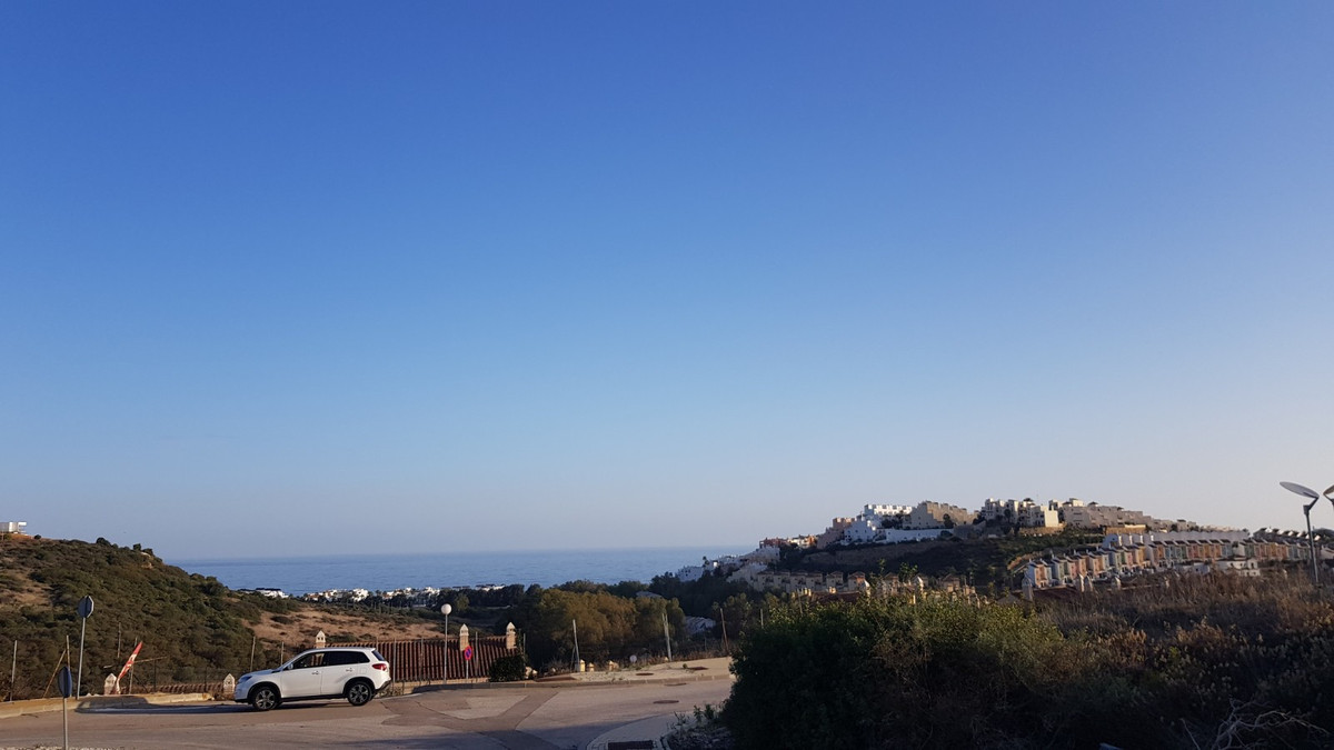 						Plot  Land
													for sale 
																			 in Casares
					