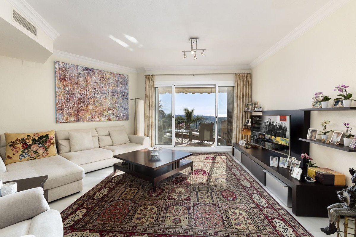 3 bedroom Apartment For Sale in Marbella, Málaga - thumb 9