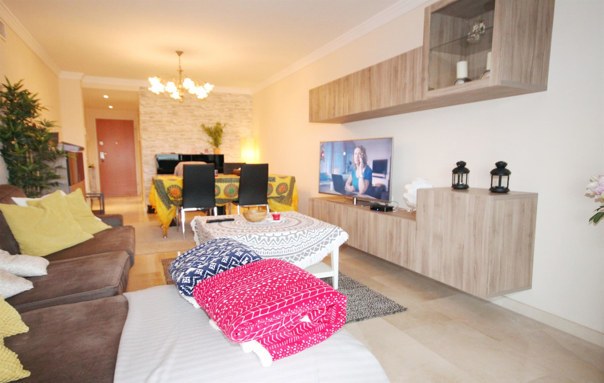 2 bedroom Apartment For Sale in Calanova Golf, Málaga - thumb 2