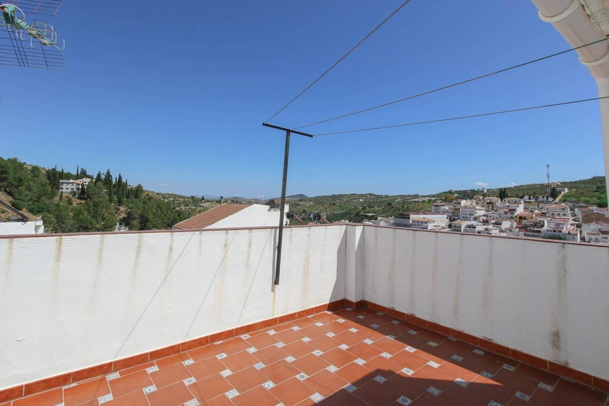 2 Bedroom Terraced Townhouse For Sale Tolox