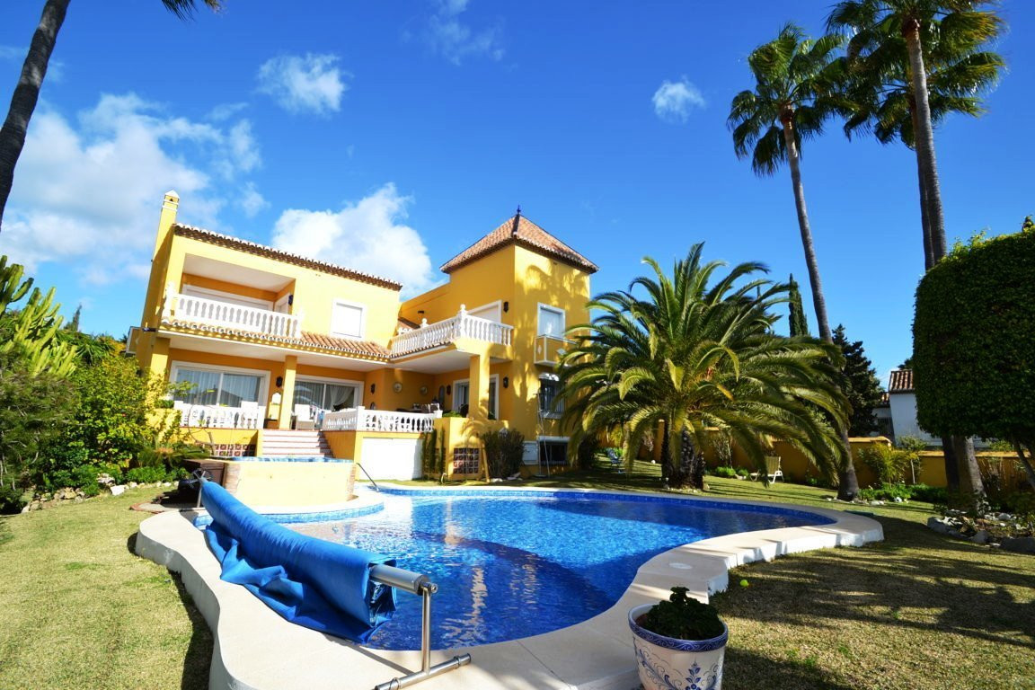 Villa - El Paraiso