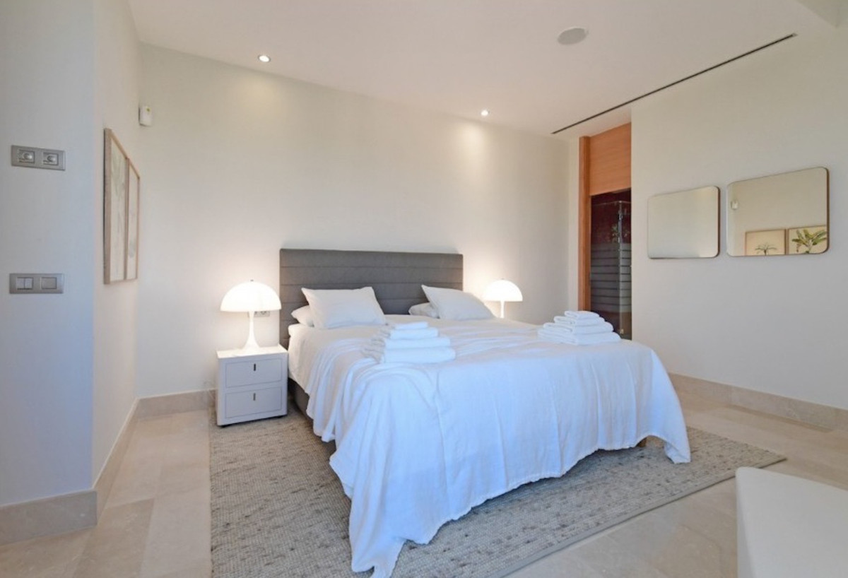 7 Schlafzimmer Freistehende Villa Zu Verkaufen Nueva Andalucía