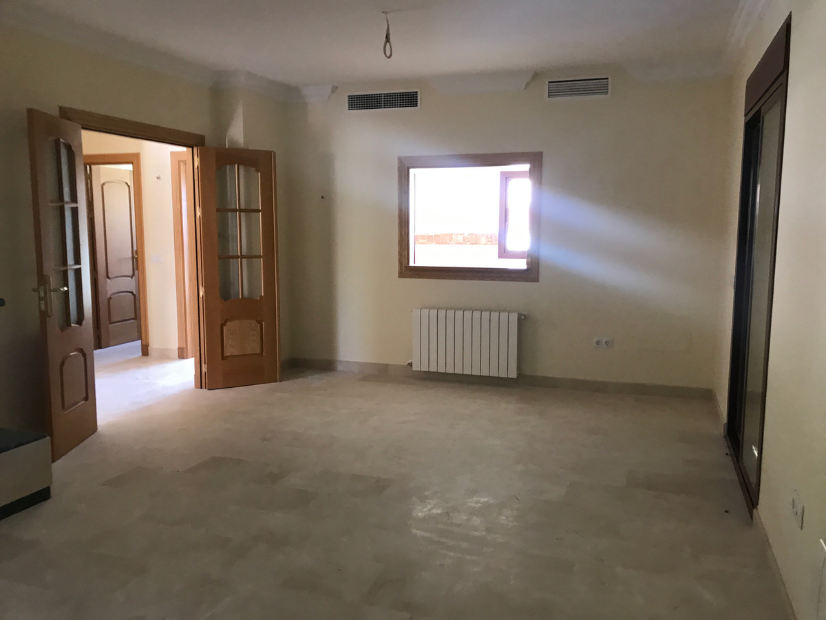 4 bedrooms Townhouse in Coín