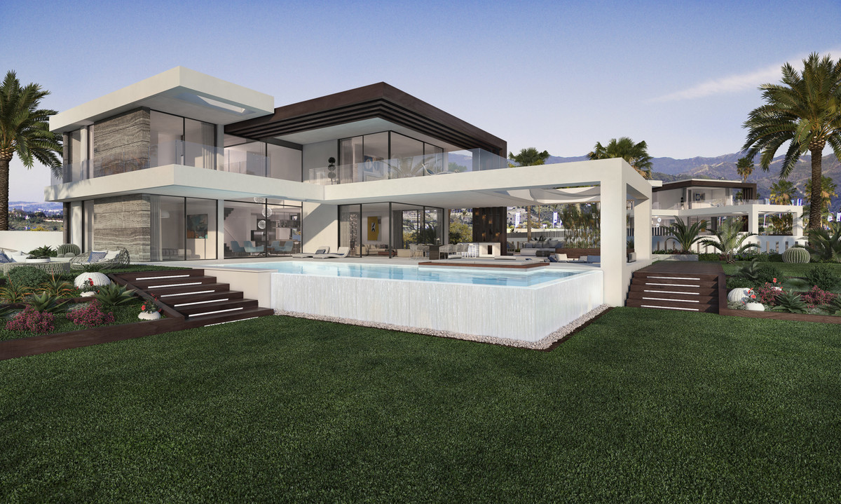Villa Detached for sale in Estepona, Costa del Sol