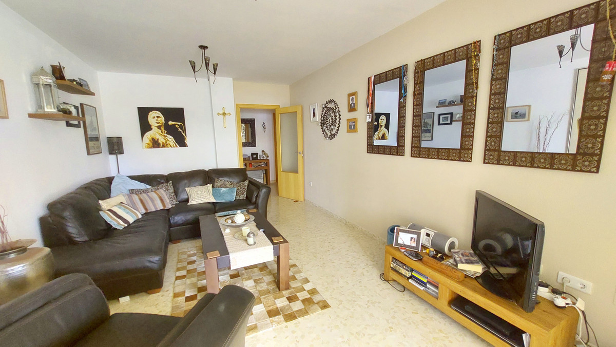						Apartamento  Planta Media
													en venta 
																			 en Torreblanca
					