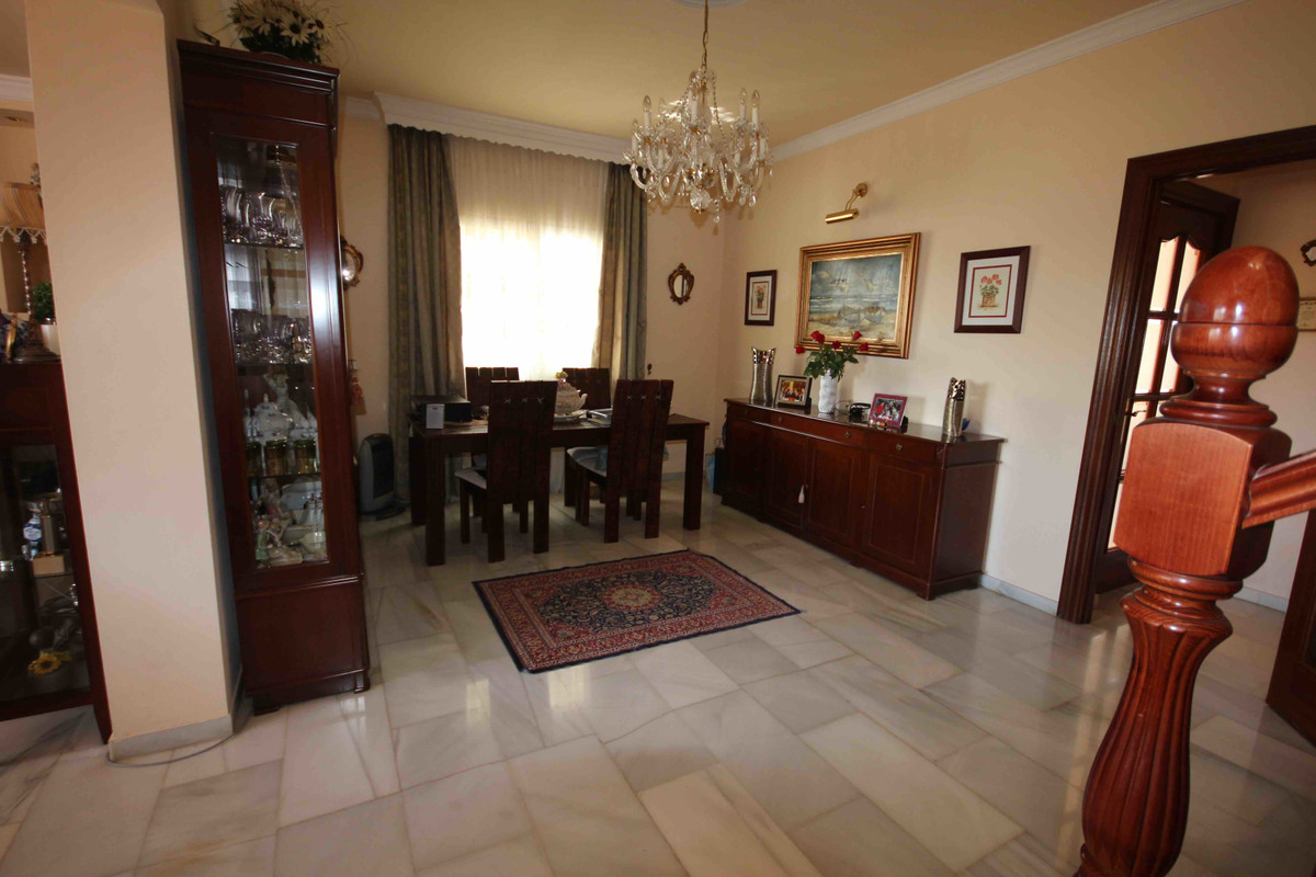 Villa te koop in Málaga R3538165