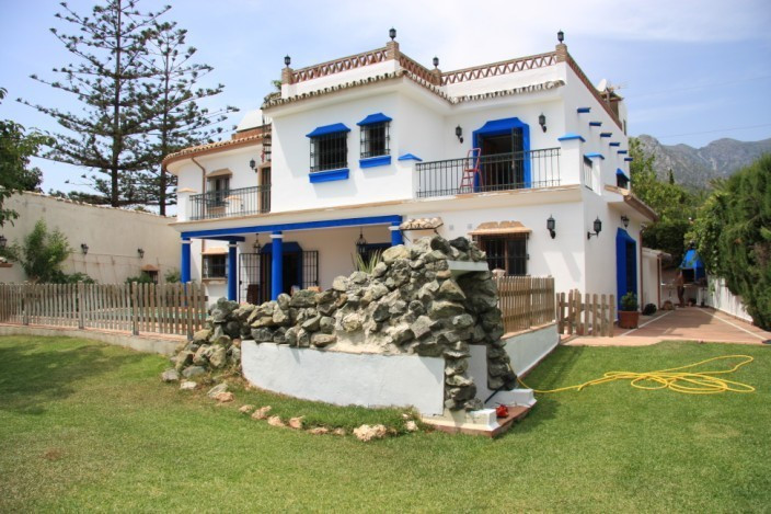 7 bedroom Villa For Sale in Marbella, Málaga - thumb 6