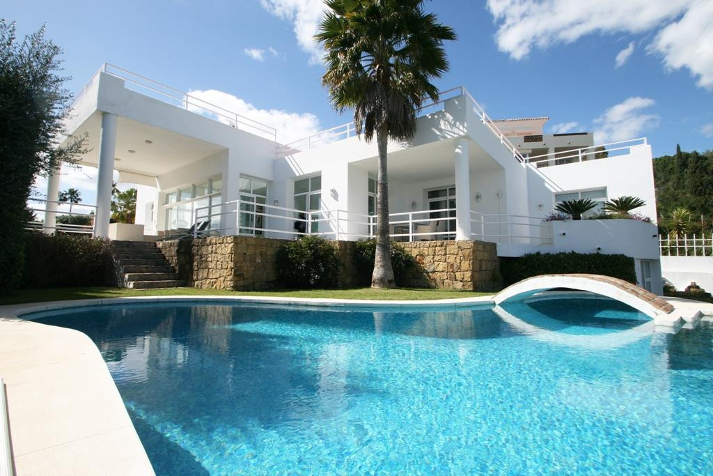 Villa for sale in La Quinta, Costa del Sol