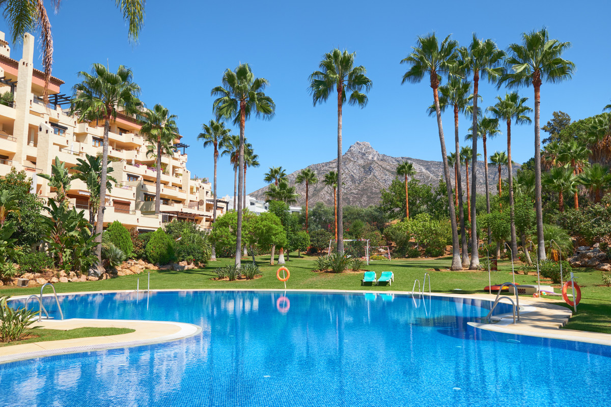 5 Bedroom Penthouse For Sale Marbella, Costa del Sol - HP3510154
