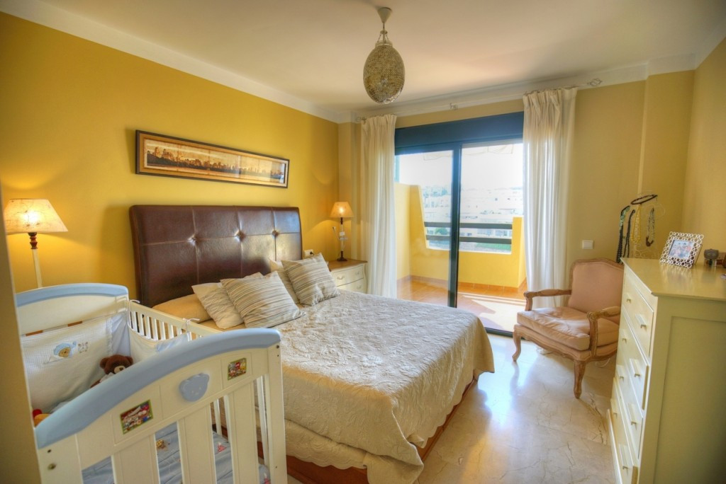 2 bedroom Apartment For Sale in Selwo, Málaga - thumb 5