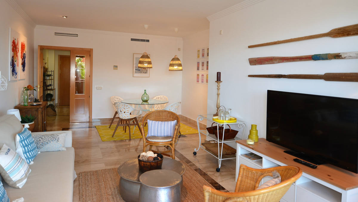 2 bedroom Apartment For Sale in New Golden Mile, Málaga - thumb 10