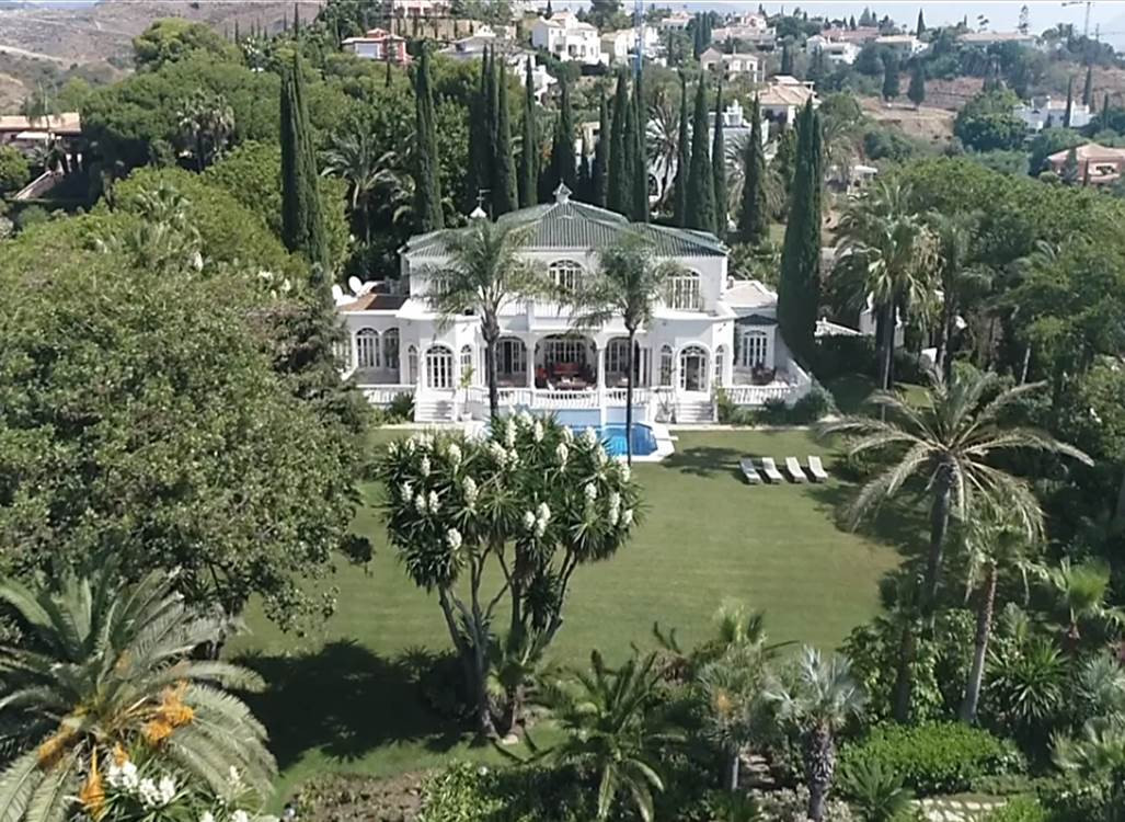 Villa · Benahavís