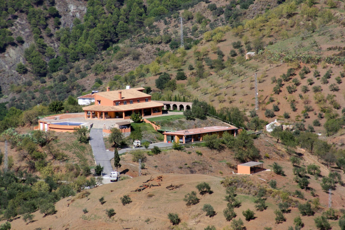 Luxury 8 Bedroomed Finca set on an elevated and exceptionally private 160,000 m2 plot offering heavenly, panoramic views over the beautiful mountai...