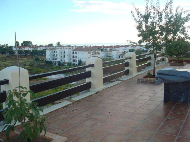 2 bedroom Apartment For Sale in Estepona, Málaga - thumb 28