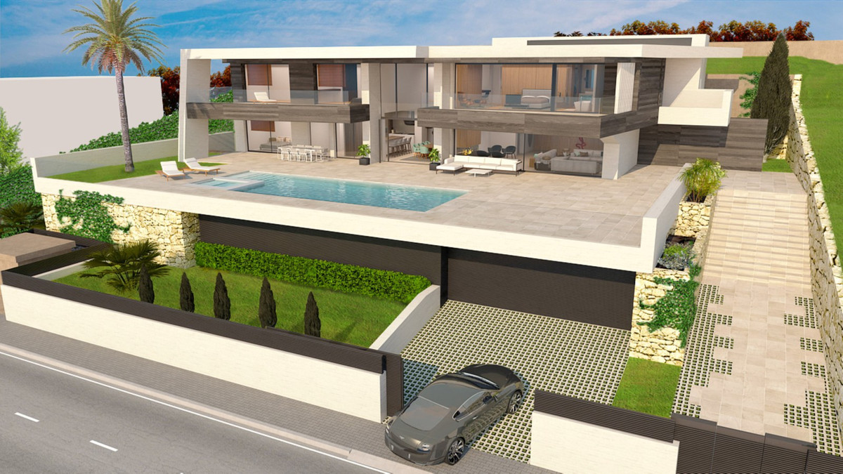 Detached Villa for sale in Nueva Andalucía R2503622