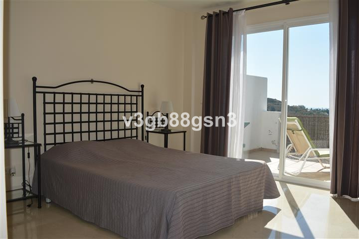 5 bedrooms Apartment in Marbella
