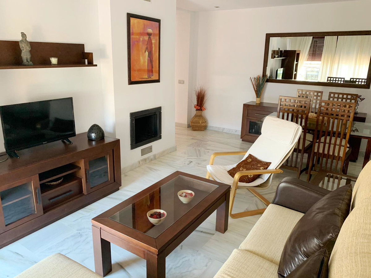 1 bed Property For Sale in Benahavís, Costa del Sol - thumb 9