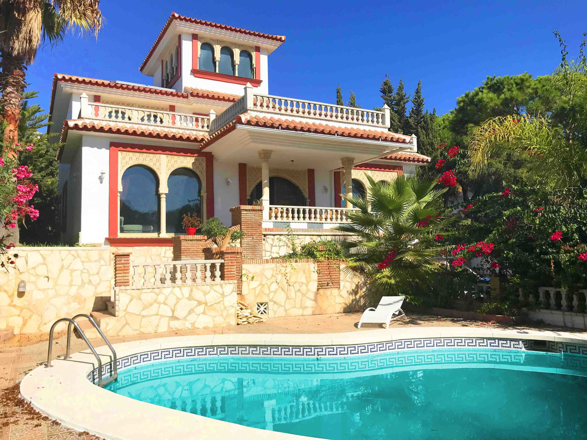 Detached Villa for sale in La Cala de Mijas, Costa del Sol