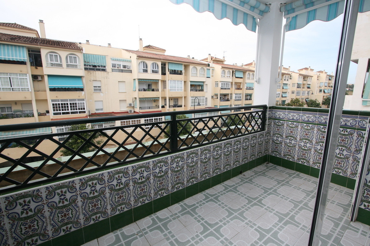 3 bedroom Apartment For Sale in Las Lagunas, Málaga - thumb 2