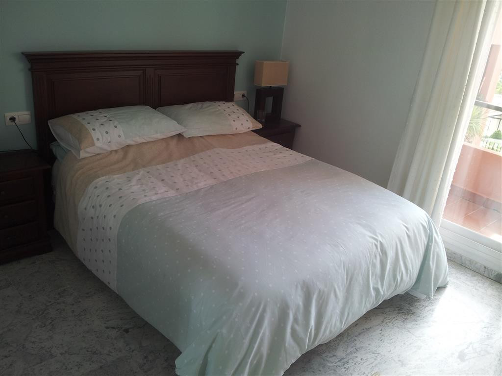 2 bedrooms Apartment in La Duquesa