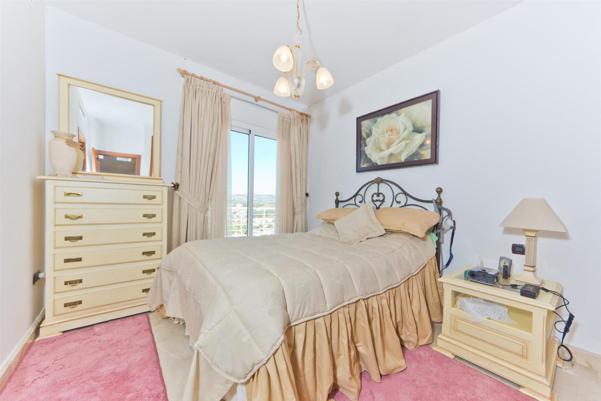 6 bedroom Villa For Sale in Mijas Golf, Málaga - thumb 16